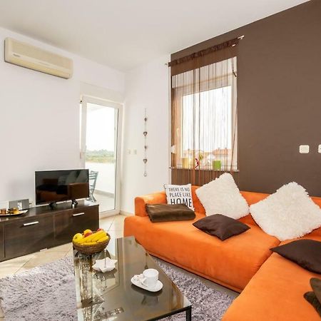 Apartment Keti Fazana Exterior photo