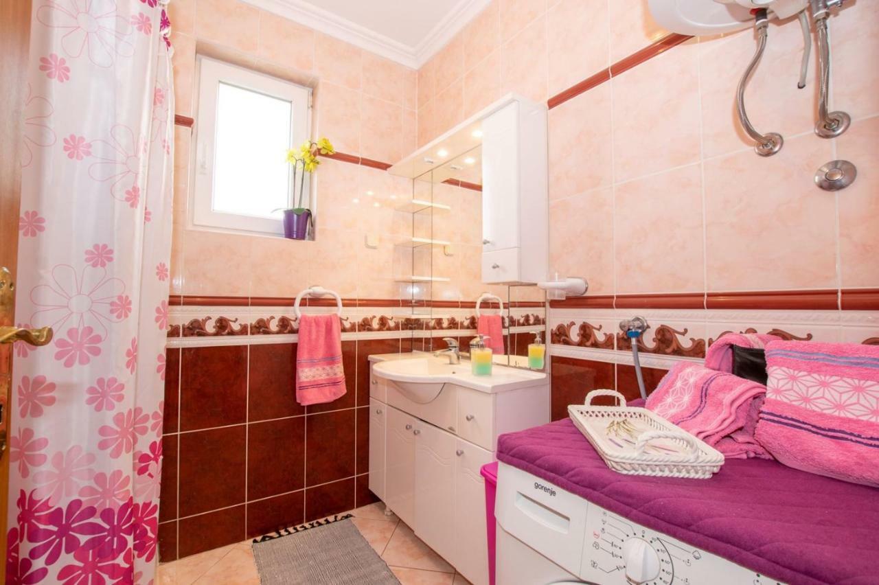 Apartment Keti Fazana Exterior photo